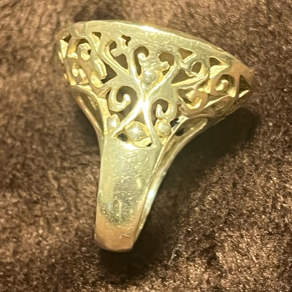 💍 Ring 💍 - Picture 3 of 6